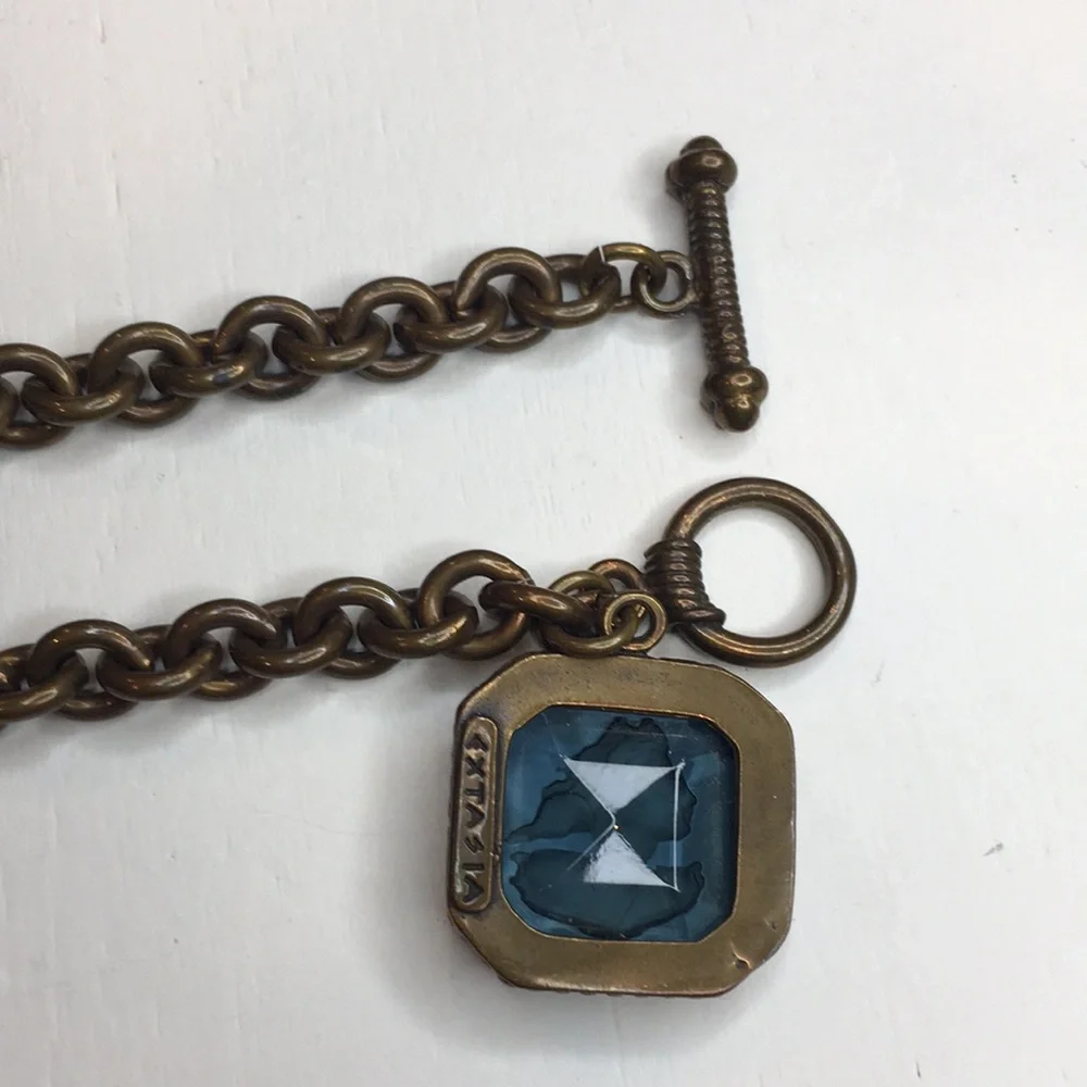 Blue & Antiqued Gold Chain Link Bracelet w/ Square Gemstone
